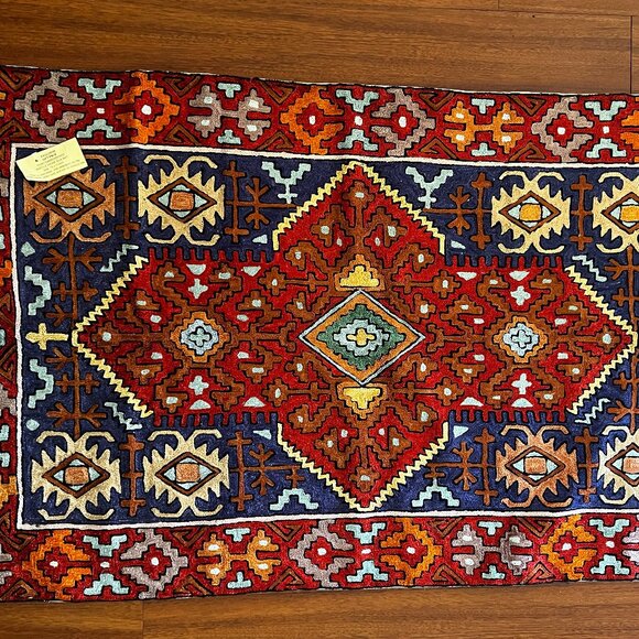 Brand New Hand Embroidery Needle Work Silk Mat Chain Stitch Burlap Rug/Tapestry/ - Picture 1 of 7